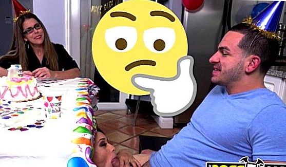 Секс на троих с двумя обалденными милащками, порно видео