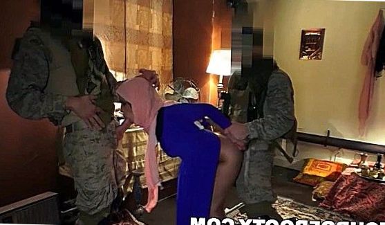 смотреть порно трахает витняшек, порно видео